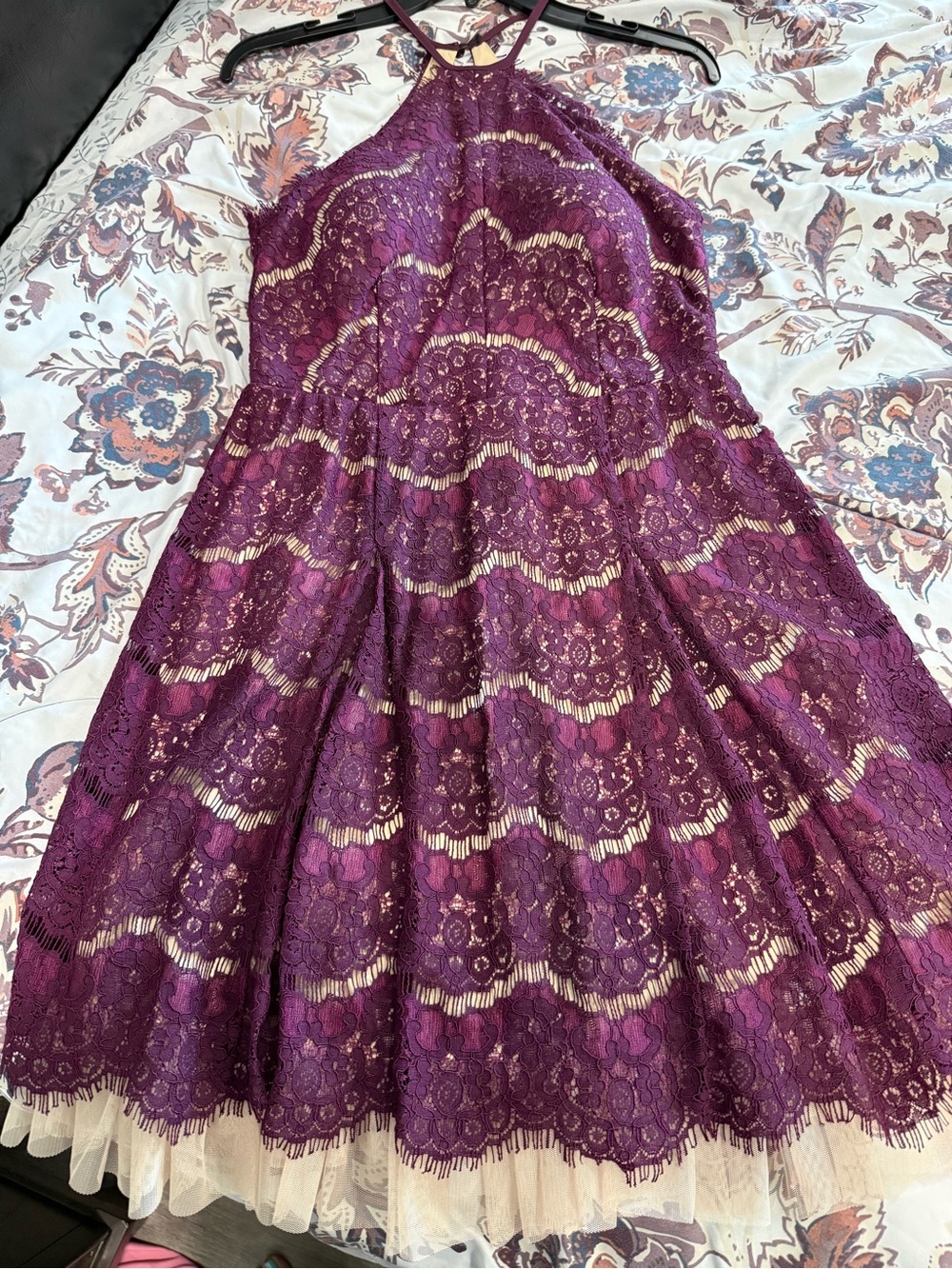 Francesca's Collections women’s Plum Lace Halter Dress with Cream Lining